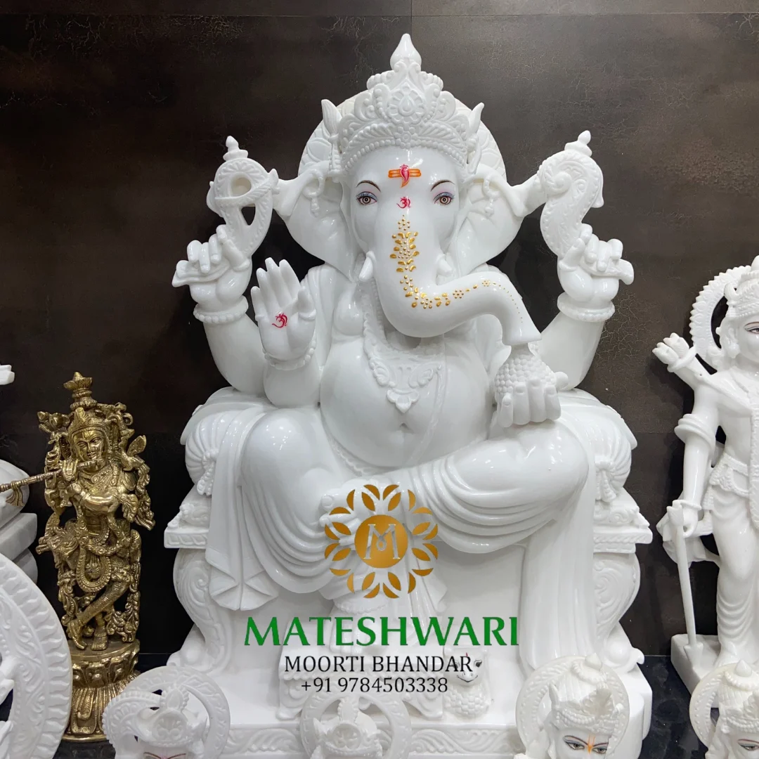 shree-vighnaharta-four-arms-in-blessing-pose